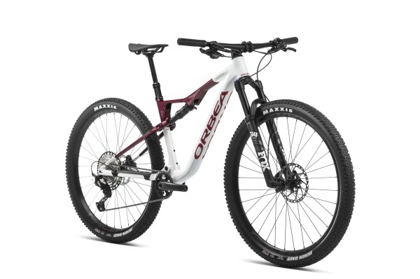 Rower MTB Orbea OIZ H10 White Chic- Shadow Coral 2024 - 