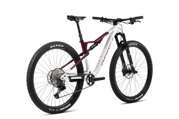 Rower MTB Orbea OIZ H10 White Chic- Shadow Coral 2024 - 